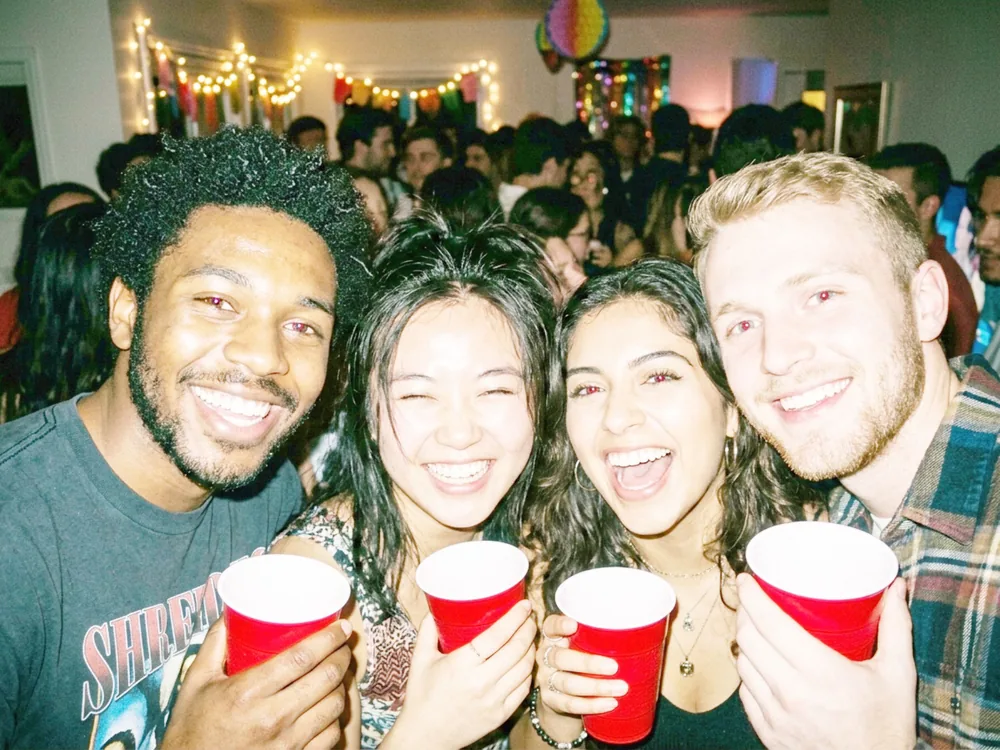 Retro Nokia N73 look — party scene